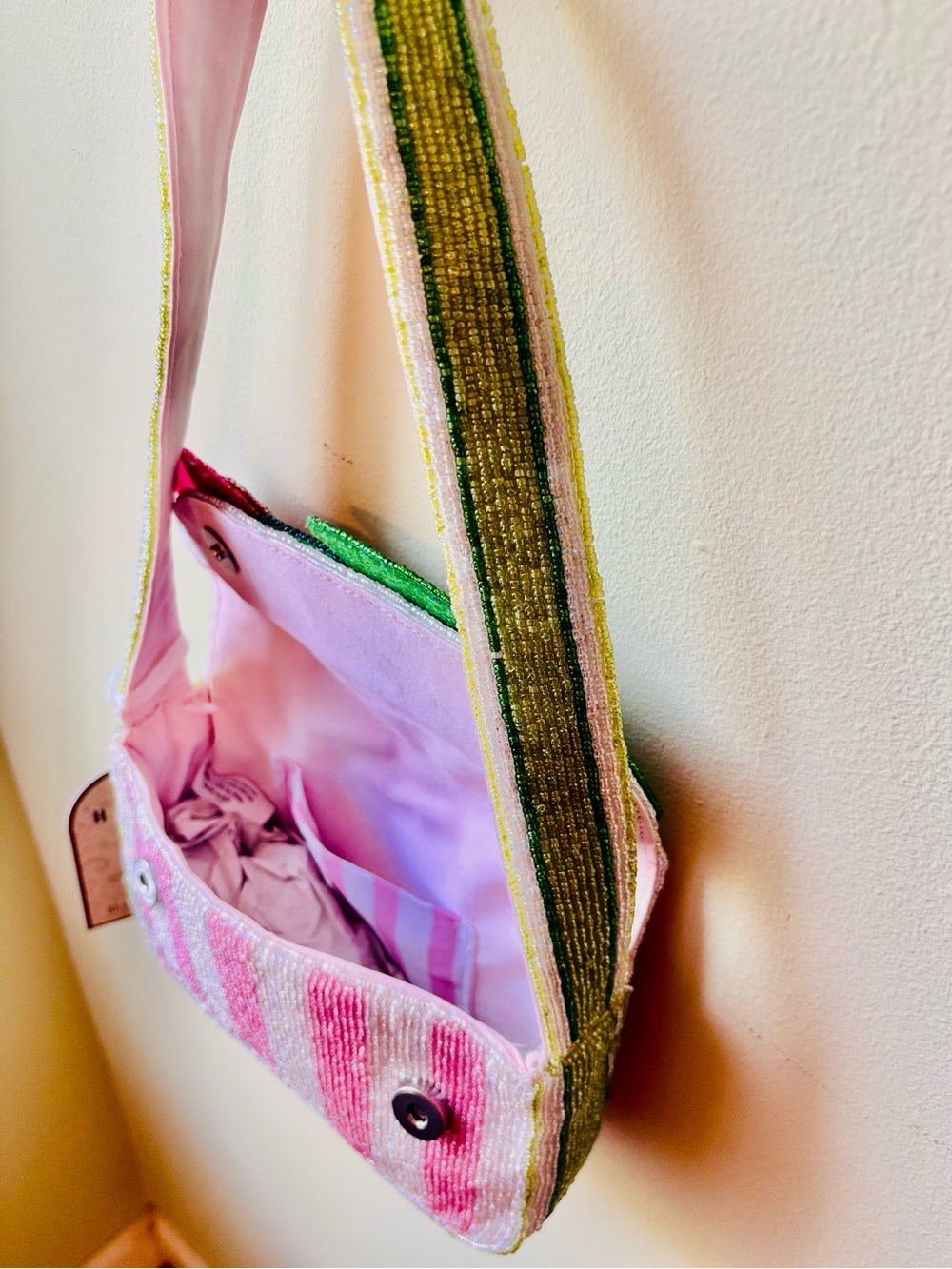 Viral Famous Tulip Handmade Pink Stripe Beaded Shoulder Bag - Picture 7 of 8